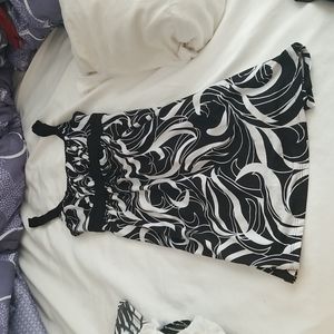 Wrapper White and black silk dress size small